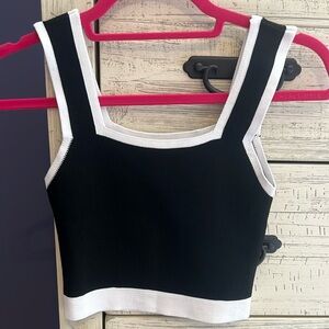 Black and white boutique crop top